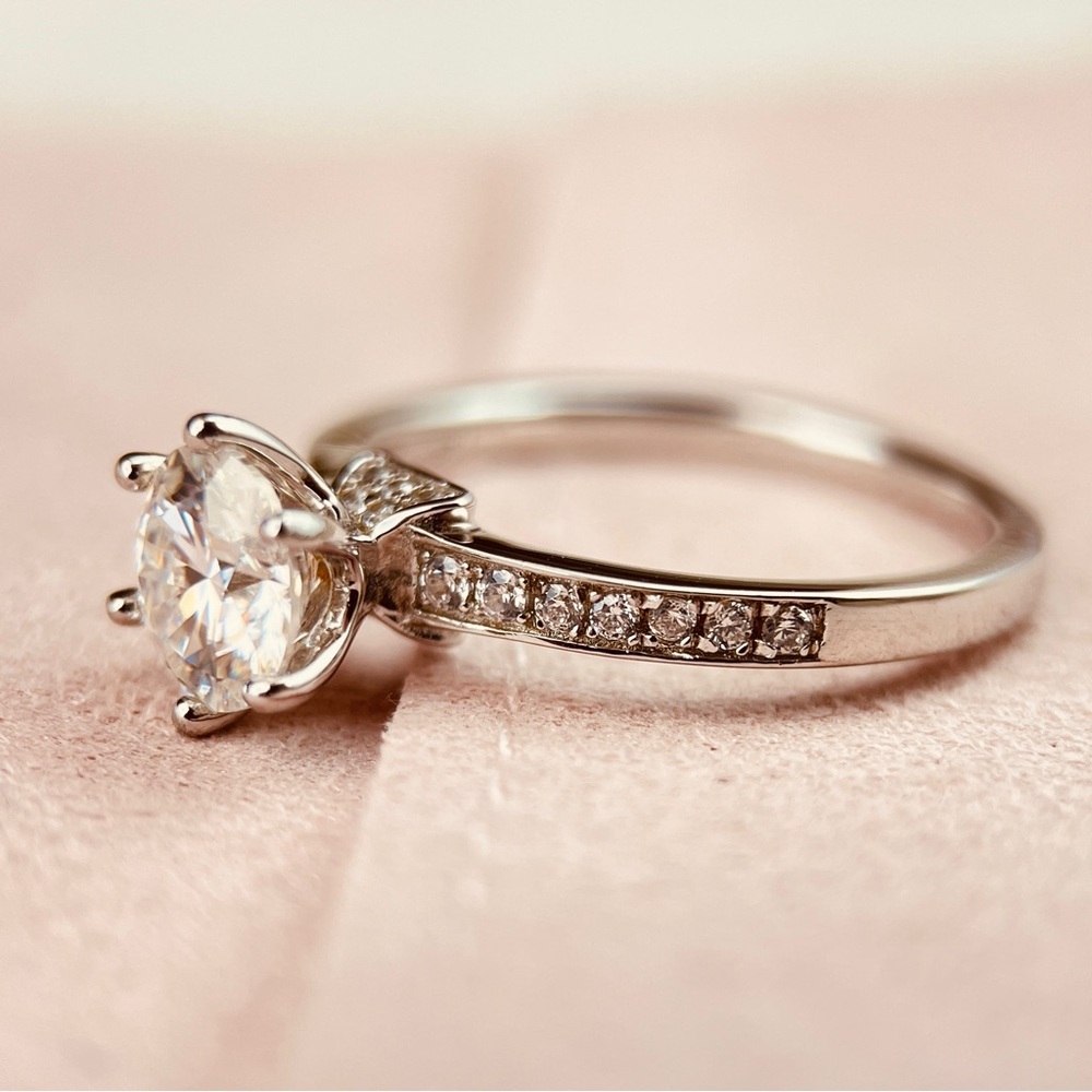 S925 with 18k Gold Plating Hidden Halo Engagement Ring Moissanite 1.19ctw - Picture 5 of 8